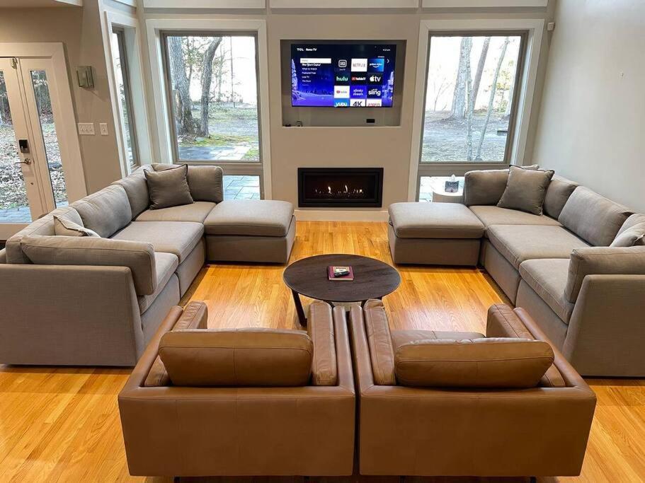 Montross Luxury Modern Waterfront Retreatヴィラ エクステリア 写真