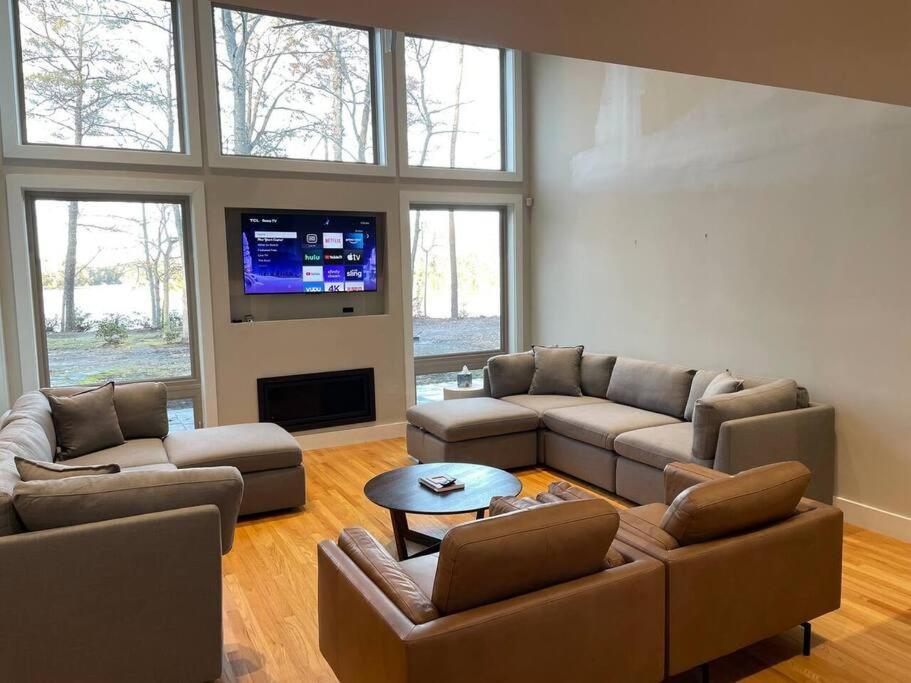 Montross Luxury Modern Waterfront Retreatヴィラ エクステリア 写真