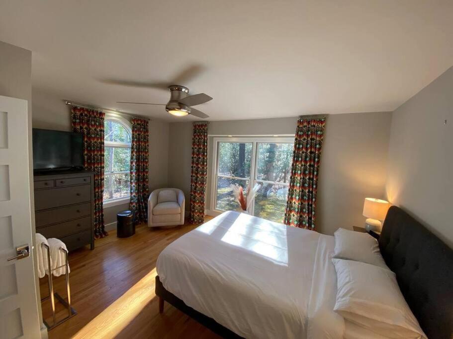 Montross Luxury Modern Waterfront Retreatヴィラ エクステリア 写真